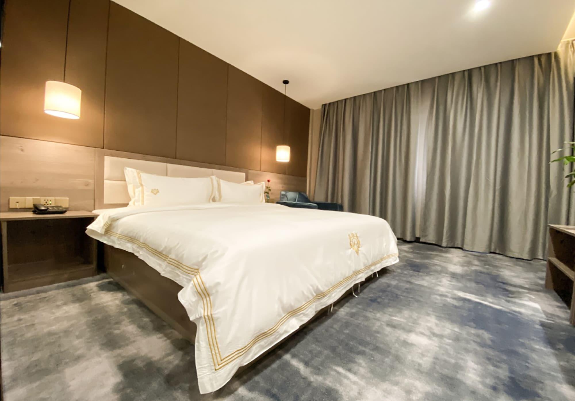 Jing Du Hotel Phnom Penh Esterno foto
