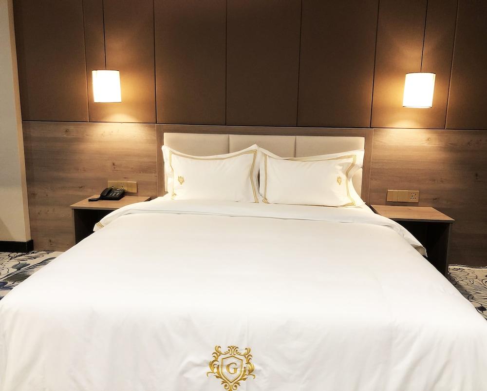 Jing Du Hotel Phnom Penh Esterno foto