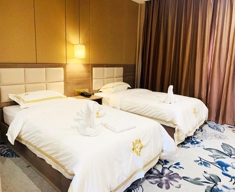 Jing Du Hotel Phnom Penh Esterno foto