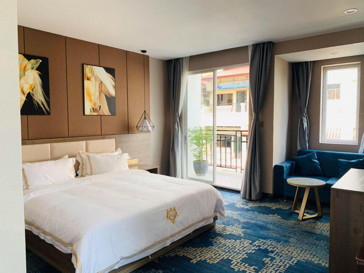 Jing Du Hotel Phnom Penh Esterno foto