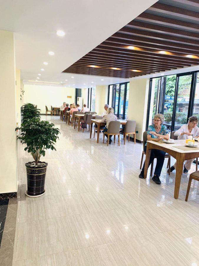Jing Du Hotel Phnom Penh Esterno foto
